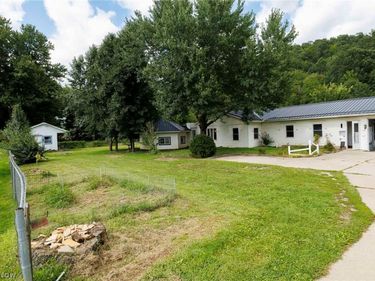 1843 SE Brightwood Road, New Philadelphia, OH 44663