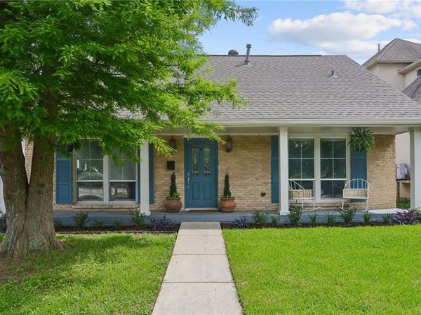 834 ALLEN TOUSSAINT Boulevard , New Orleans, LA 70124
