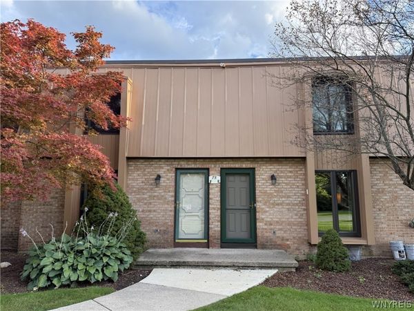 75 Groton Dr Drive, Unit F, Buffalo, NY 14228