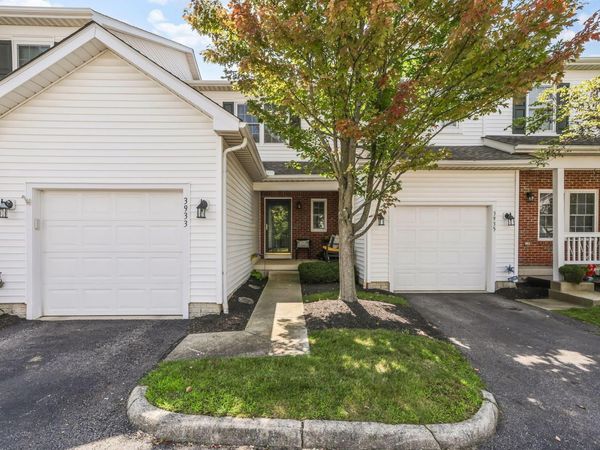 3933 Hill Park Road , Hilliard, OH 43026