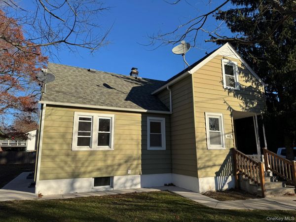 443 north country rd, Sound Beach, NY 11789