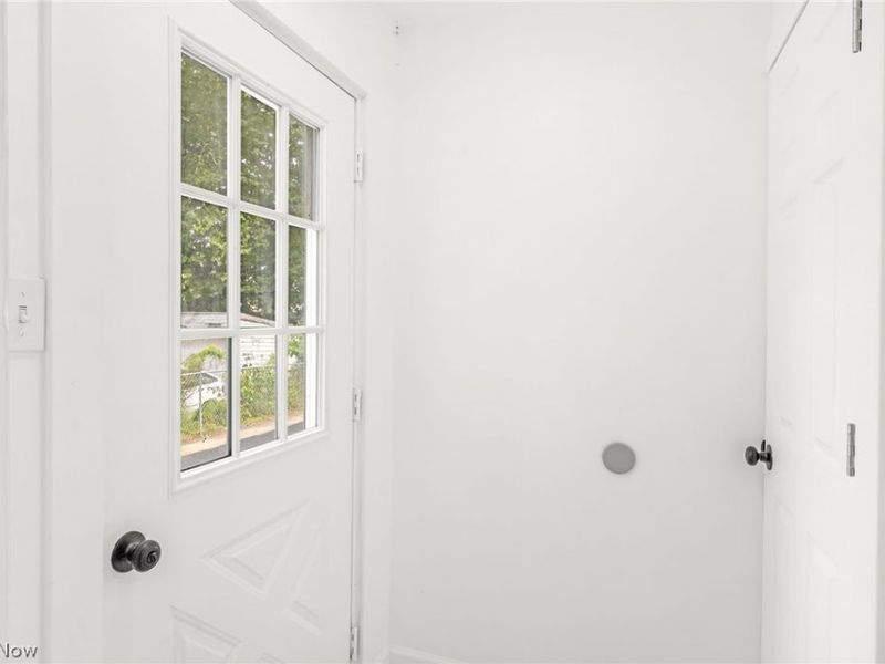 3207 W 97th Street, Cleveland, OH 44102 Photo 16