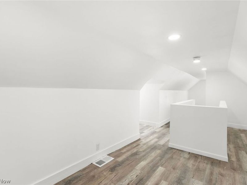 3207 W 97th Street, Cleveland, OH 44102 Photo 26