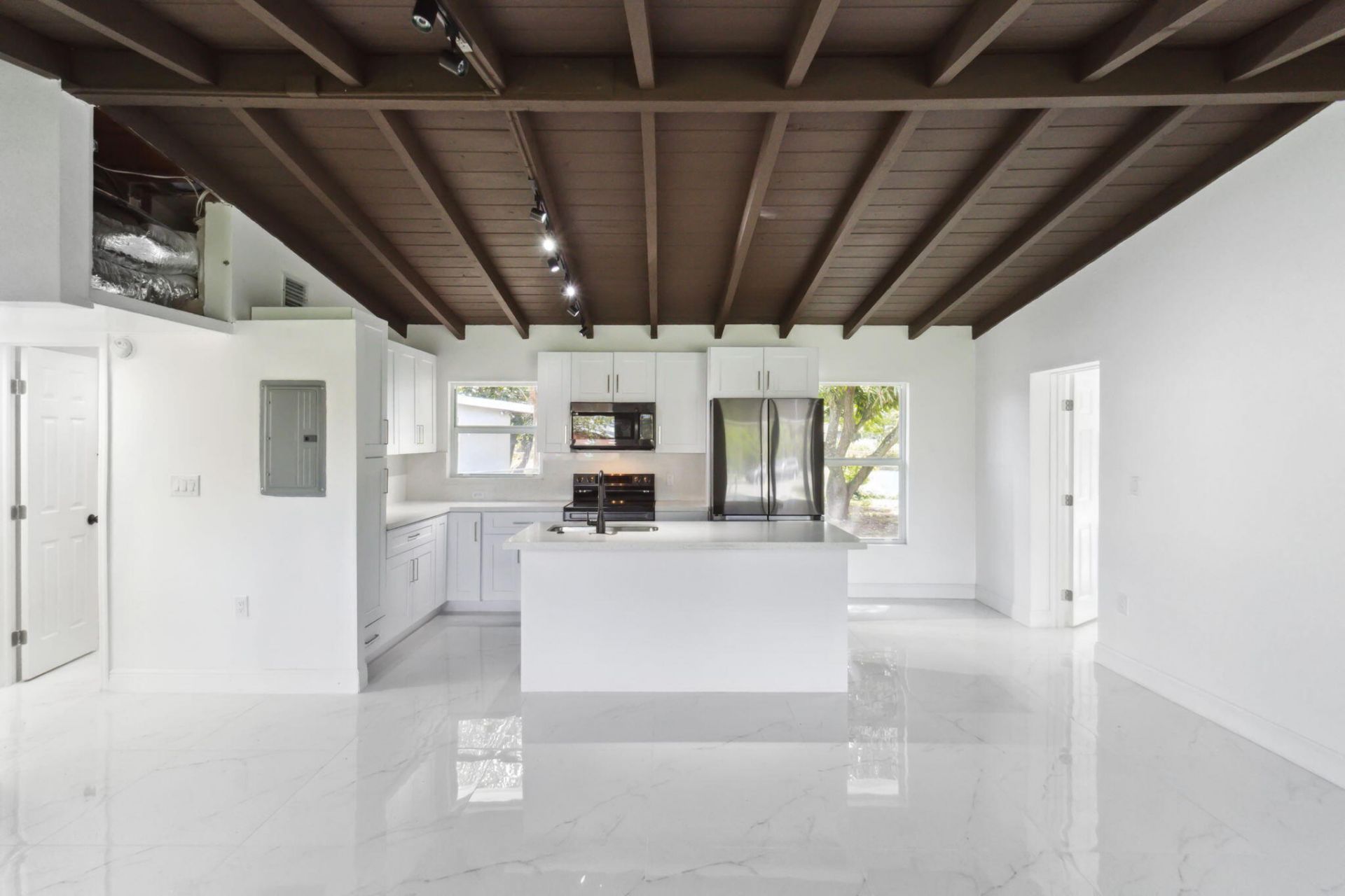 1530 NW 18th Court, Fort Lauderdale, FL 33311 Photo