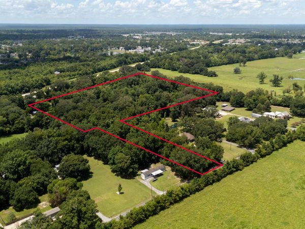 0000 Chester Diez Rd, Gonzales, LA 70737