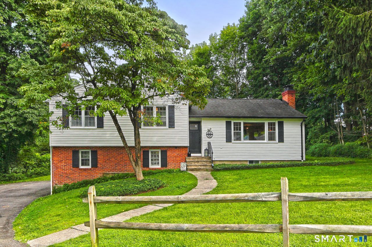 2 Chestnut, Naugatuck, CT 06770 Main Photo