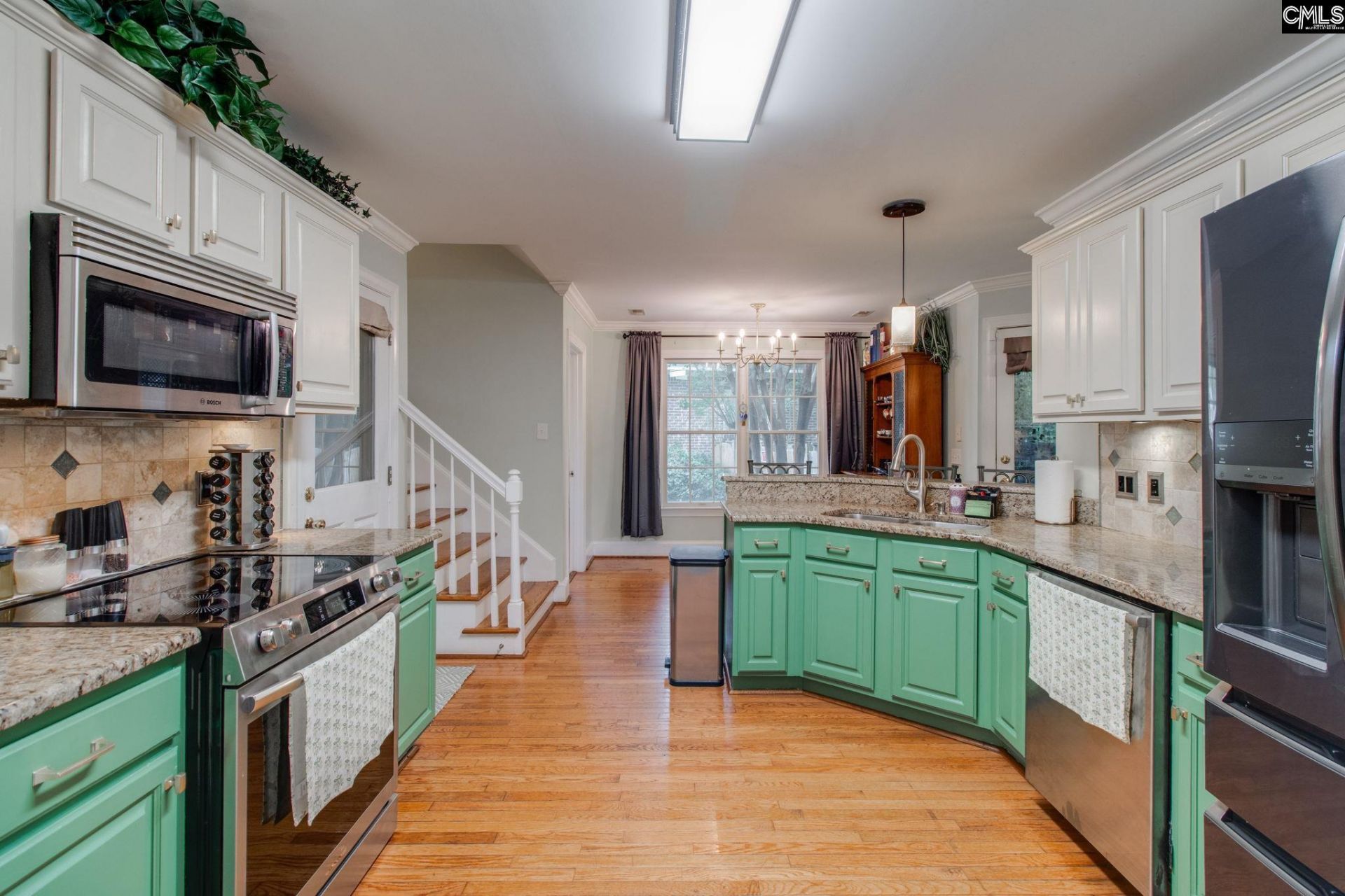 320 Wiltshire Way Photo 13