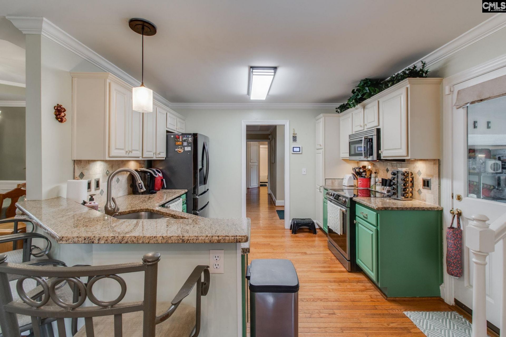 320 Wiltshire Way Photo 15