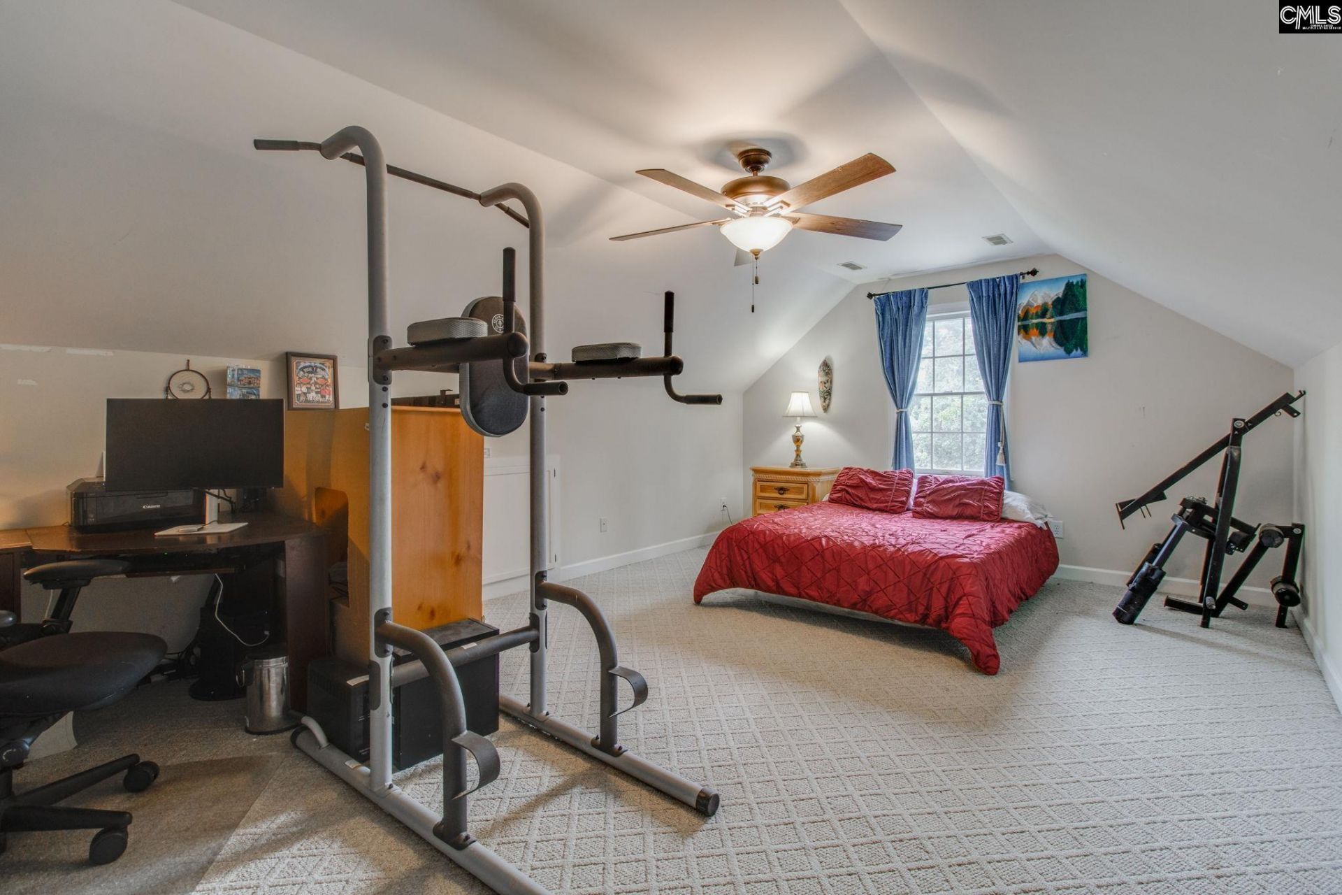 320 Wiltshire Way Photo 29