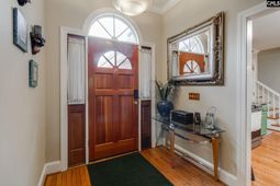 320 Wiltshire Way photo 4