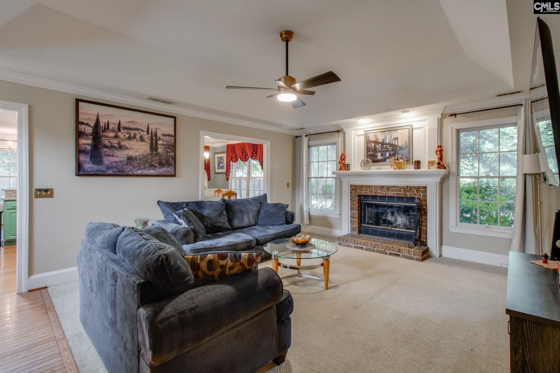 320 Wiltshire Way Photo 6