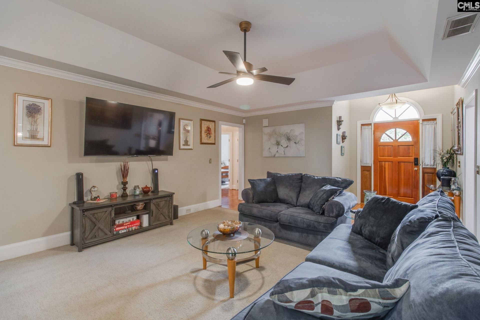 320 Wiltshire Way Photo 8