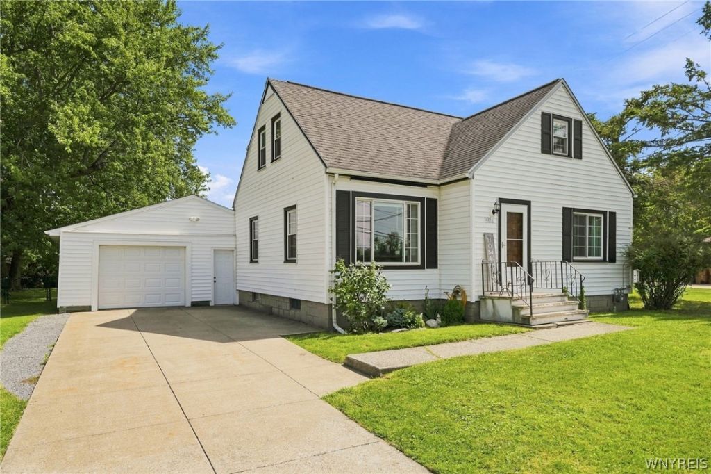 401 Borden Road, West Seneca, NY 14224 Main Photo
