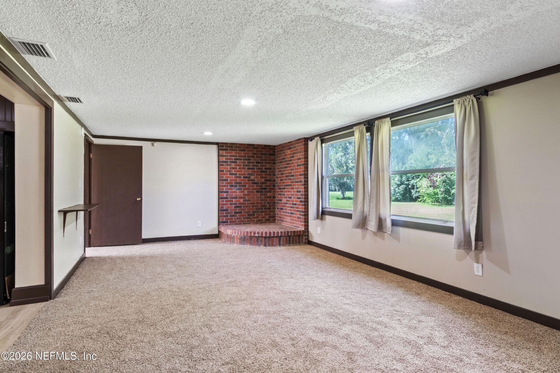309 E River Road, East Palatka, FL 32131 Photo