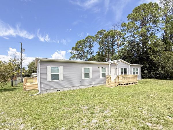 1195 COUNTY ROAD 309, Crescent City, FL 32112