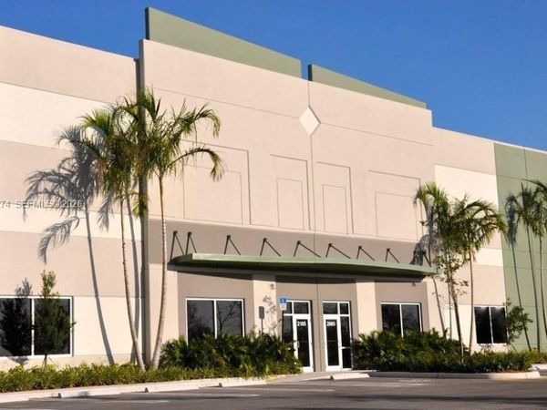 2125 NW 115th Ave , Unit 7, Sweetwater, FL 33172