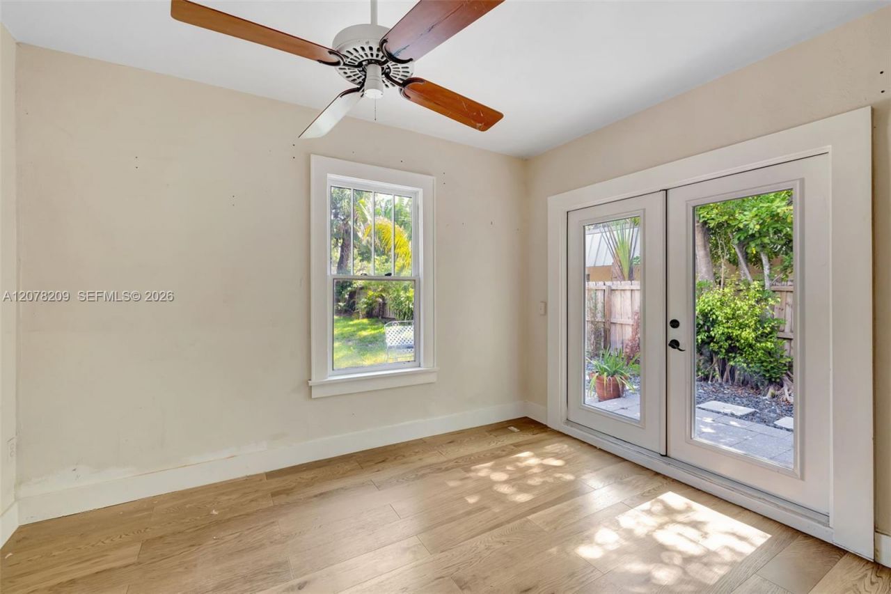 1031 SW 4th St, Fort Lauderdale, FL 33312 Photo