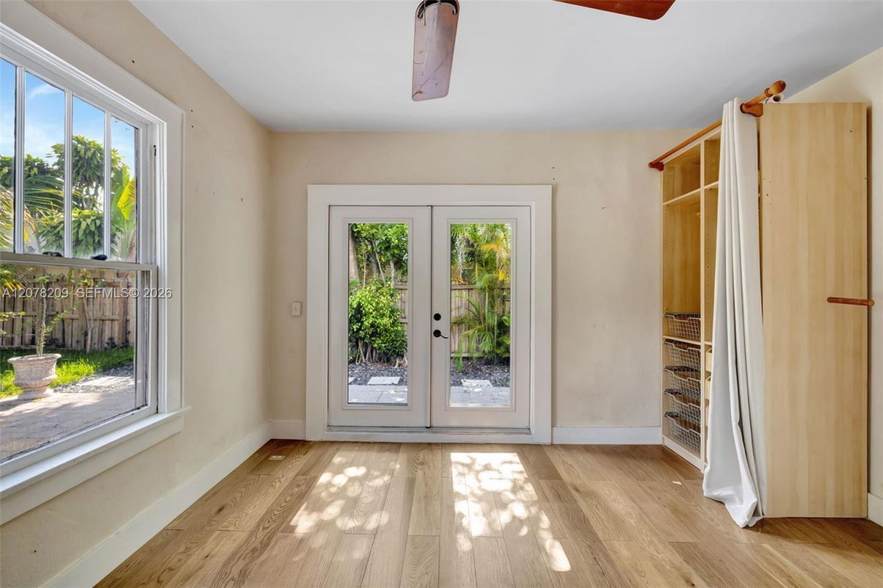 1031 SW 4th St, Fort Lauderdale, FL 33312 Photo