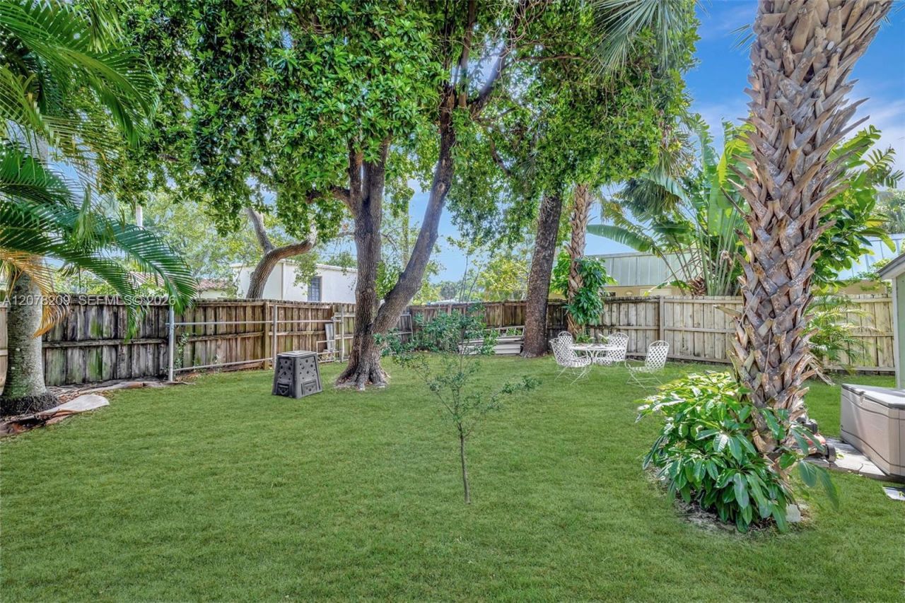 1031 SW 4th St, Fort Lauderdale, FL 33312 Photo
