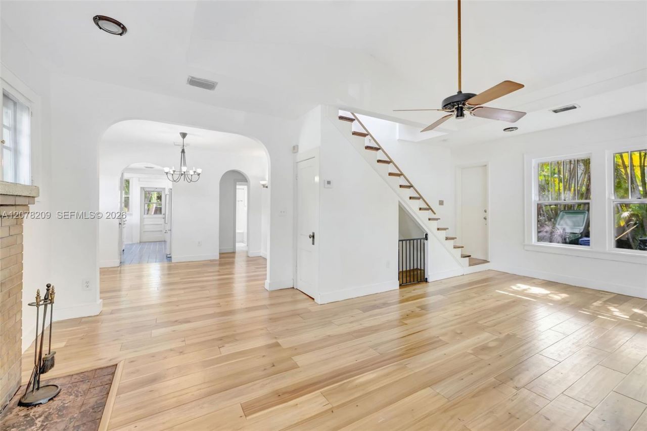 1031 SW 4th St, Fort Lauderdale, FL 33312 Photo