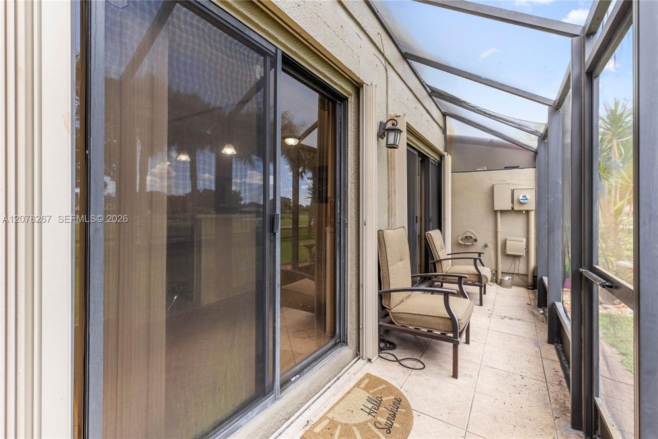 1231 W Fairway Rd, Pembroke Pines, FL 33026 Photo