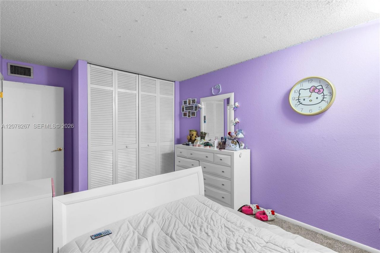 1231 W Fairway Rd, Pembroke Pines, FL 33026 Photo