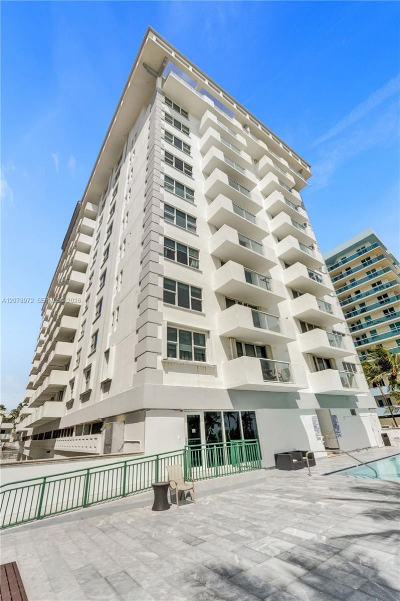 9195 Collins Ave , Unit 1109, Surfside, FL 33154 Photo