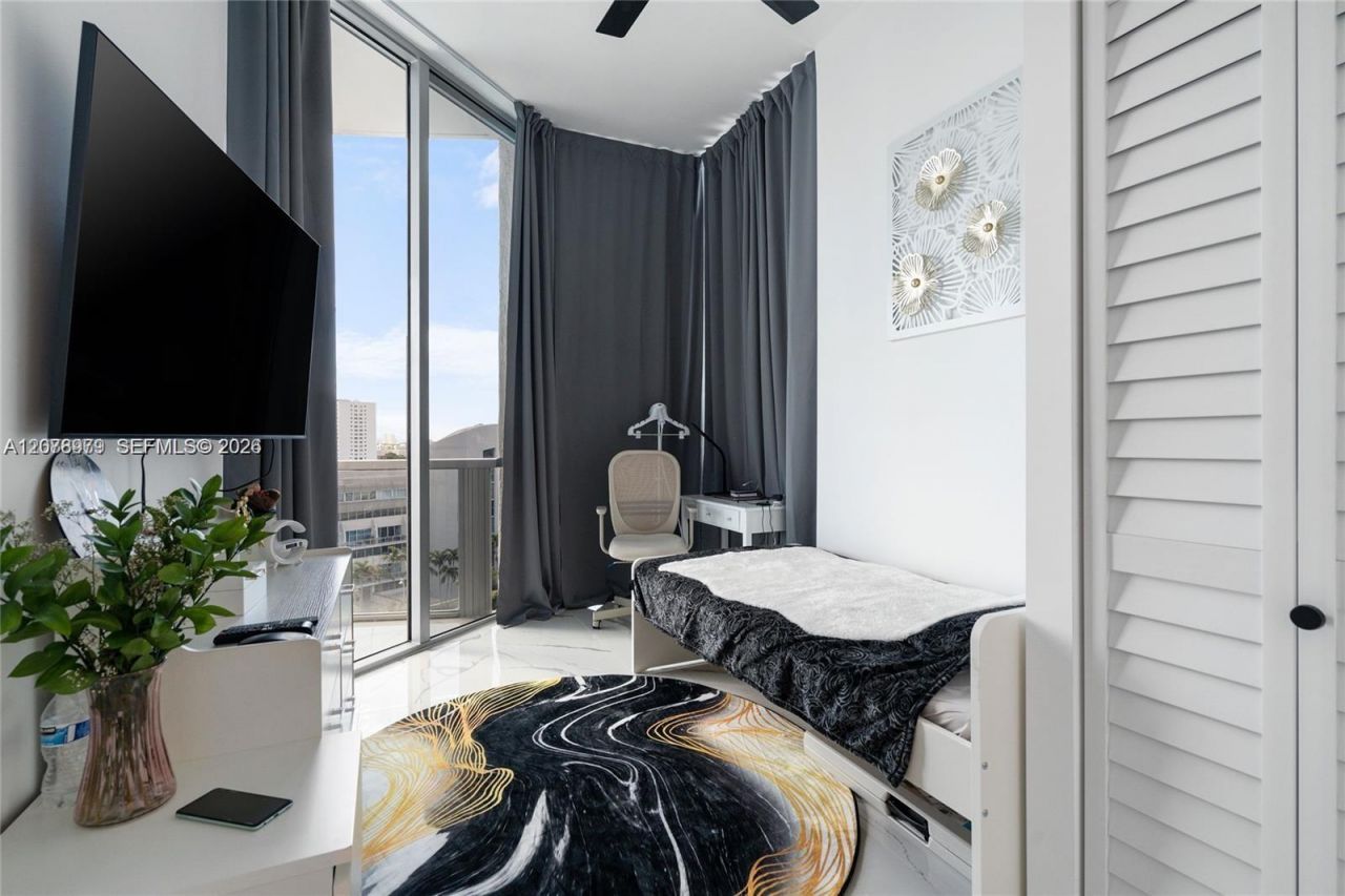 3029 NE 188th St , Unit 1021, Aventura, FL 33180 Photo