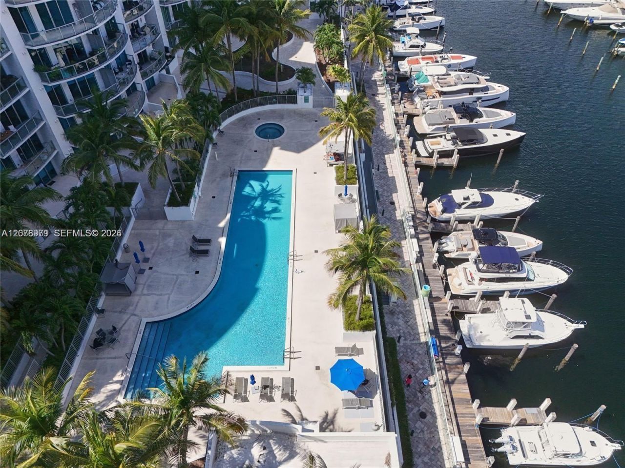 3029 NE 188th St , Unit 1021, Aventura, FL 33180 Photo