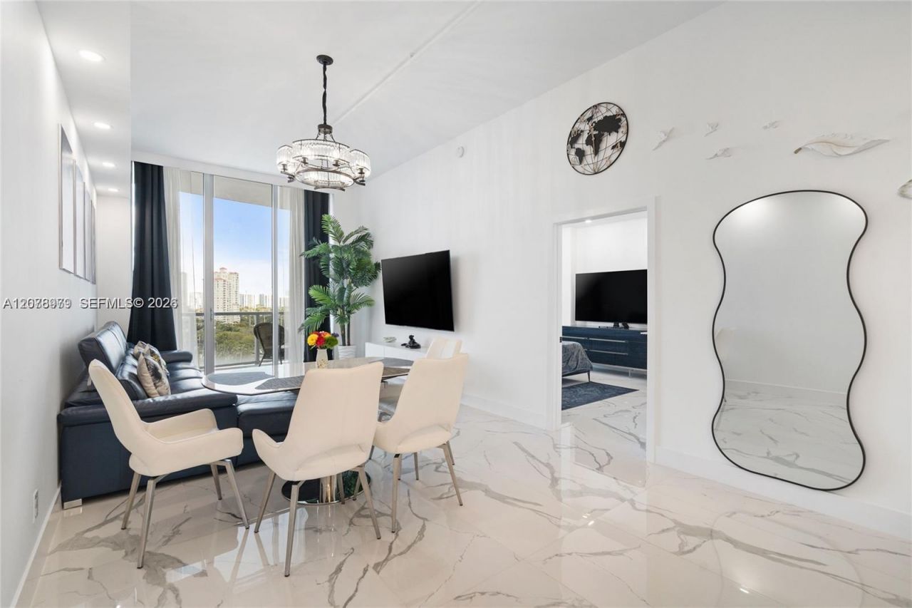 3029 NE 188th St , Unit 1021, Aventura, FL 33180 Photo