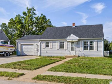 2004 Colfax Street, Blair, NE 68008