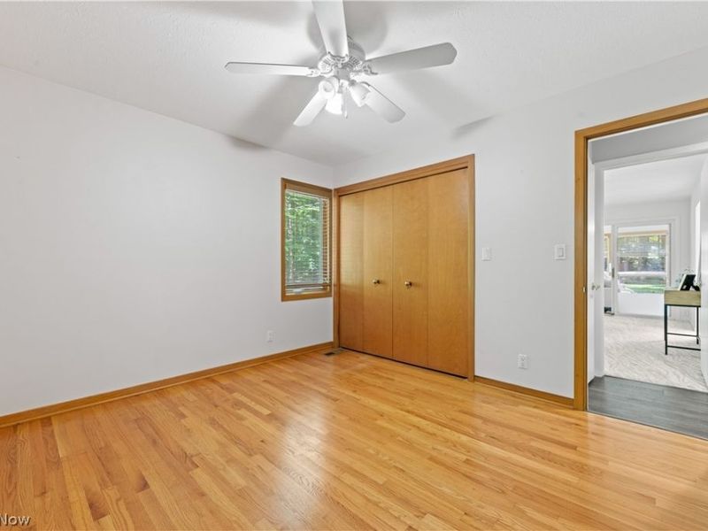 1049 N Medina Line Road, Akron, OH 44333 Photo 24
