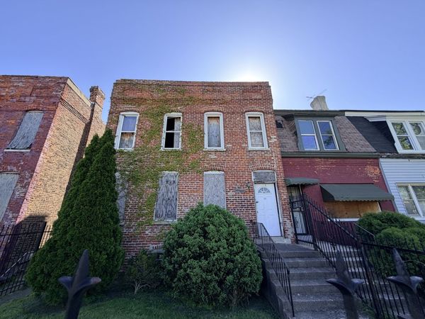 10645 S Champlain Avenue , Chicago, IL 60628