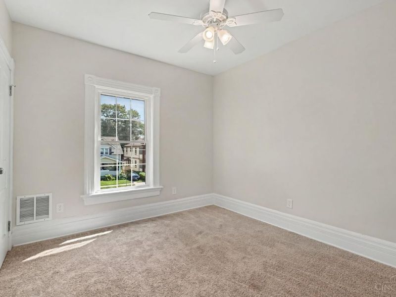 5809 Lathrop Place, Cincinnati, OH 45224 Photo 15
