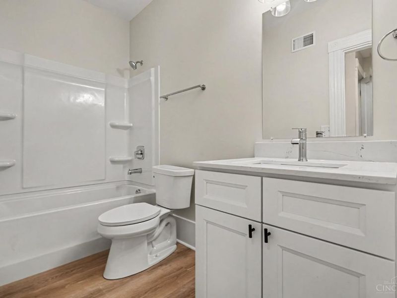 5809 Lathrop Place, Cincinnati, OH 45224 Photo 18