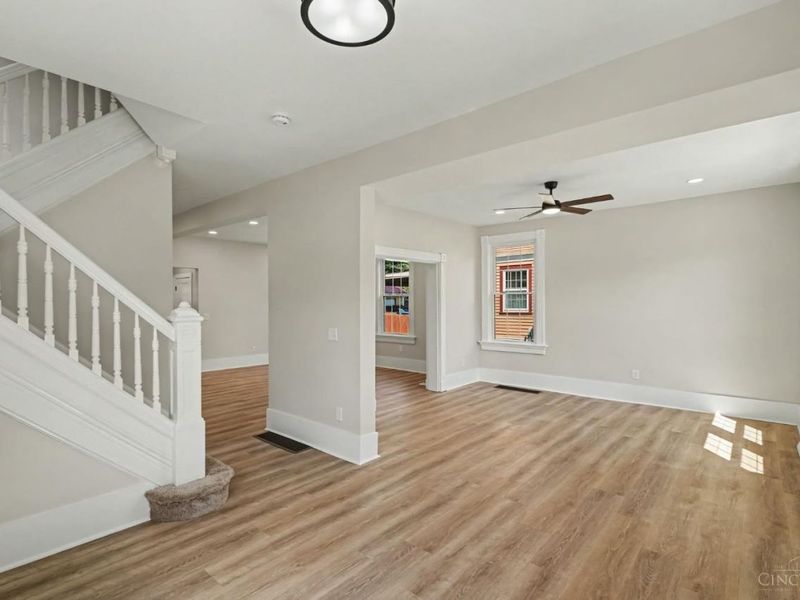 5809 Lathrop Place, Cincinnati, OH 45224 Photo 6