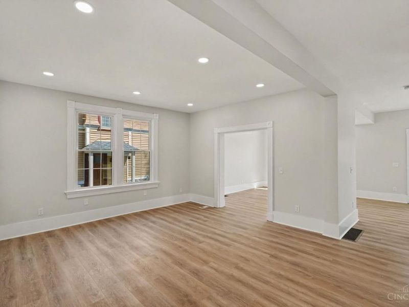 5809 Lathrop Place, Cincinnati, OH 45224 Photo 7