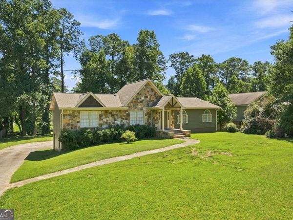 2946 Missy Drive, Marietta, GA 30062