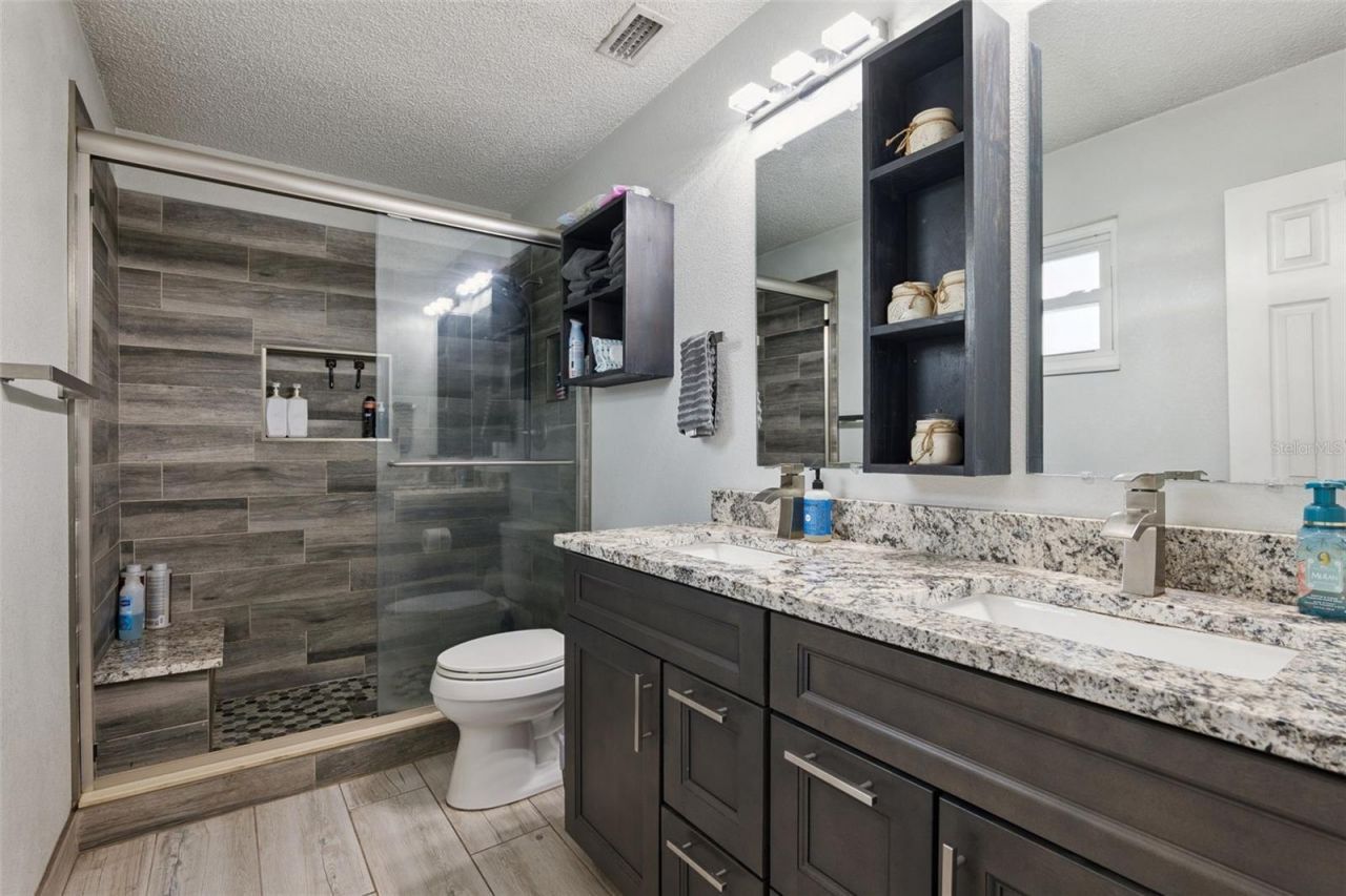 1629 Orange Tree Drive, Edgewater, FL 32132 Photo