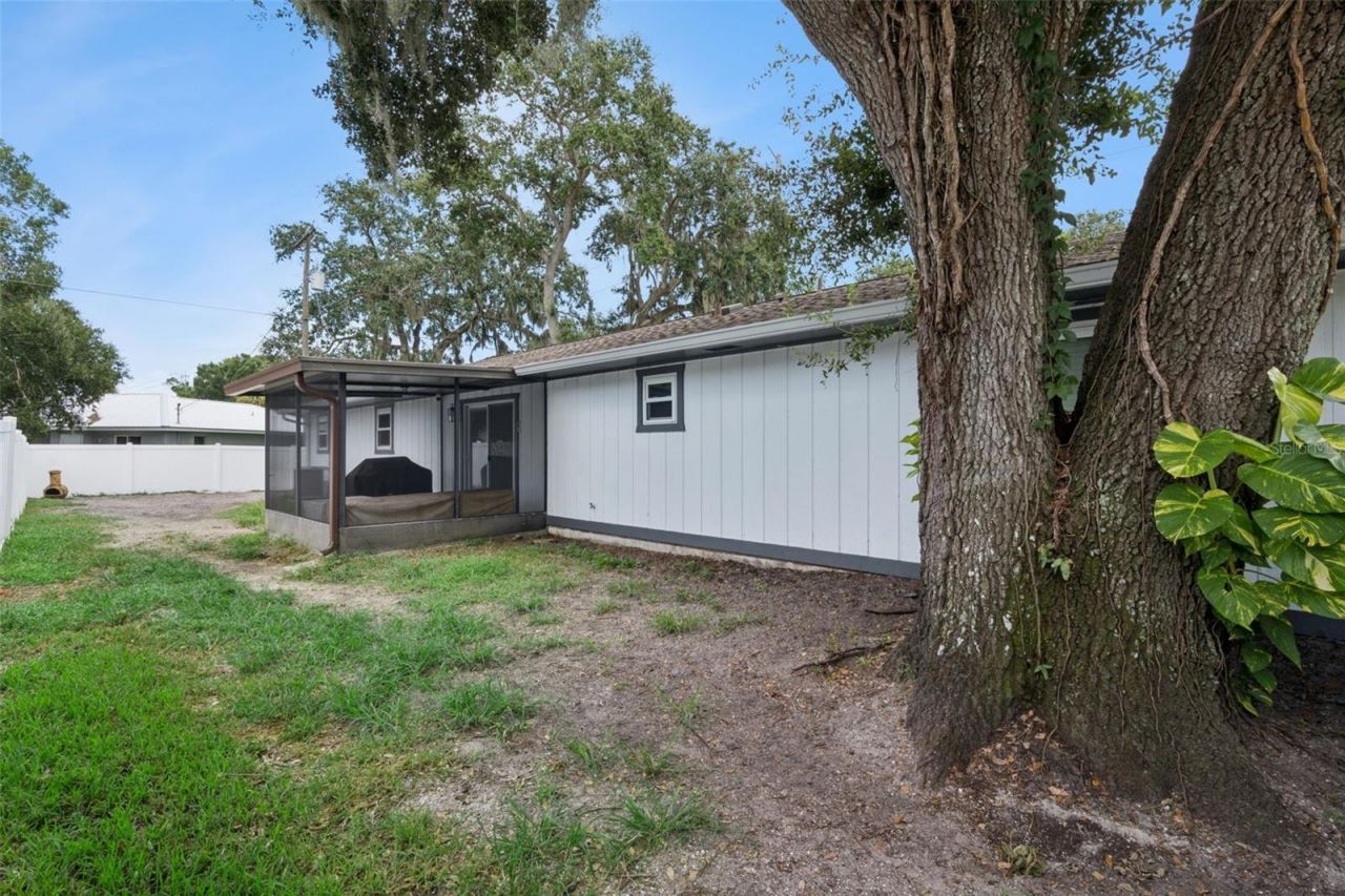 1629 Orange Tree Drive, Edgewater, FL 32132 Photo