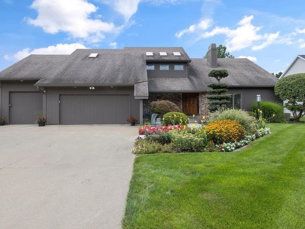 3449 Fox Chase Drive, Bristol, IN 46507