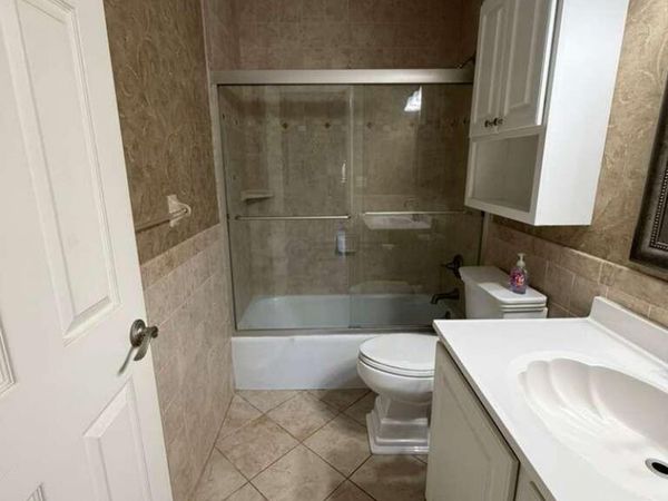 2050 Oleander Boulevard, Unit 2-202, Fort Pierce, FL 34950