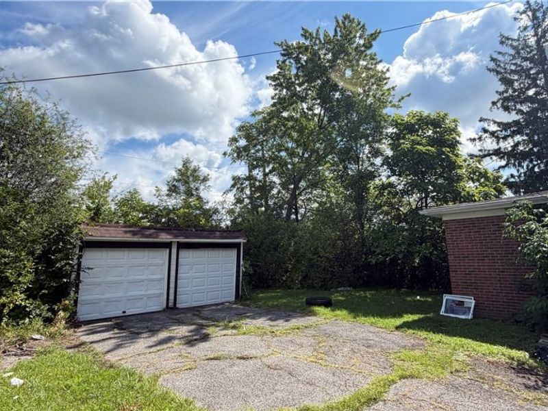 14901 Milverton Road, Cleveland, OH 44120 Photo 15