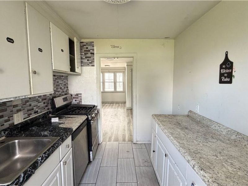 14901 Milverton Road, Cleveland, OH 44120 Photo 8