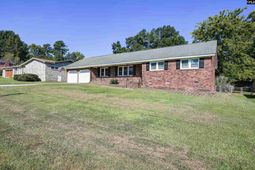 106 Hexham Circle  photo 4