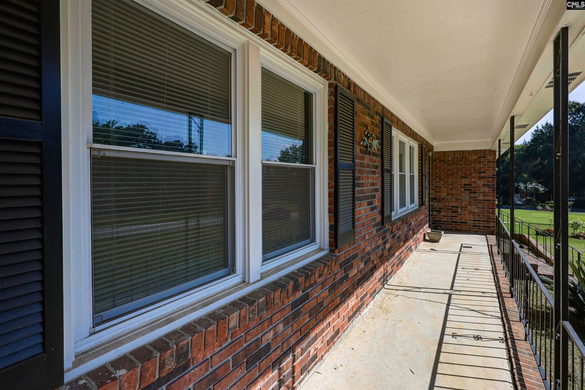 106 Hexham Circle  Photo 4