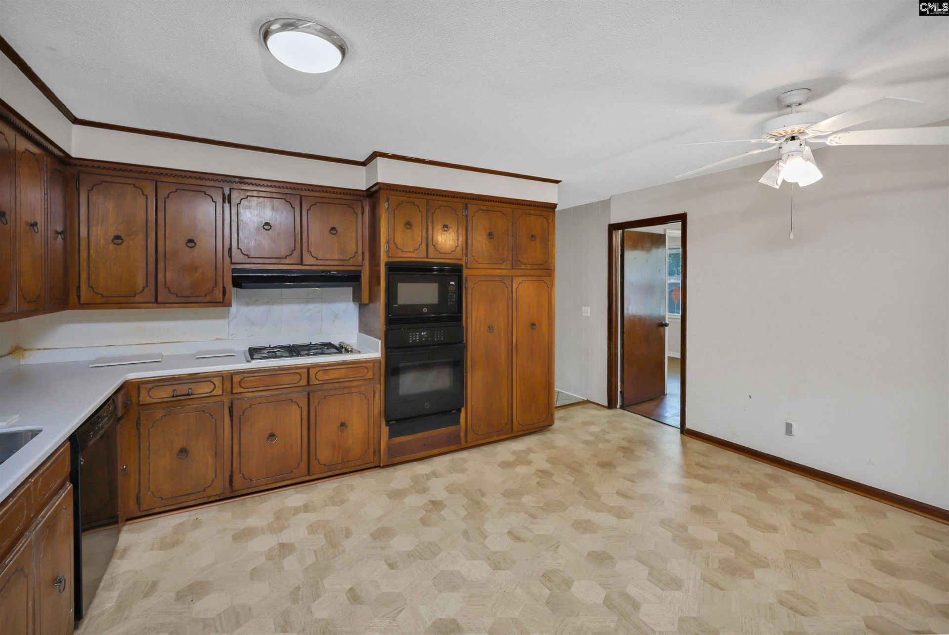 106 Hexham Circle  Photo 6