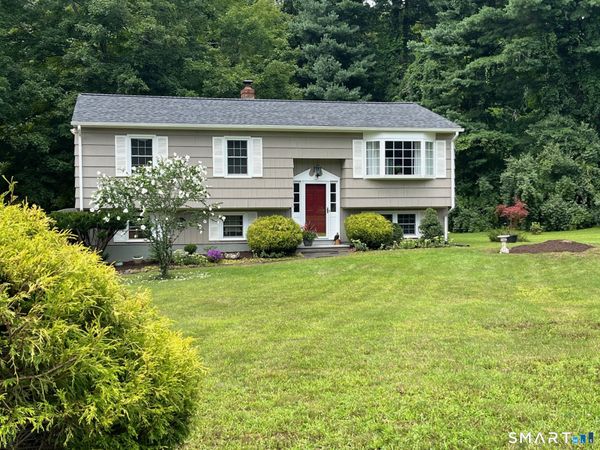 6 Cherry Heights , Newtown, CT 06482