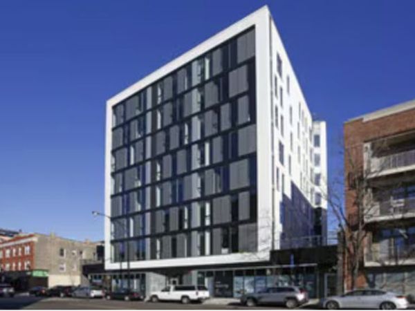 710 W Grand Avenue , Unit 707, Chicago, IL 60654