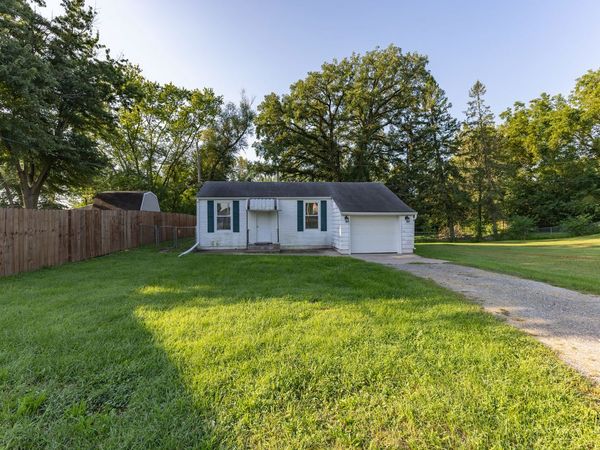 408 10th Avenue , Colona, IL 61241